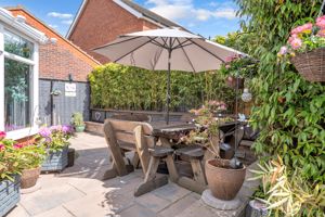 Photo 32- click for photo gallery